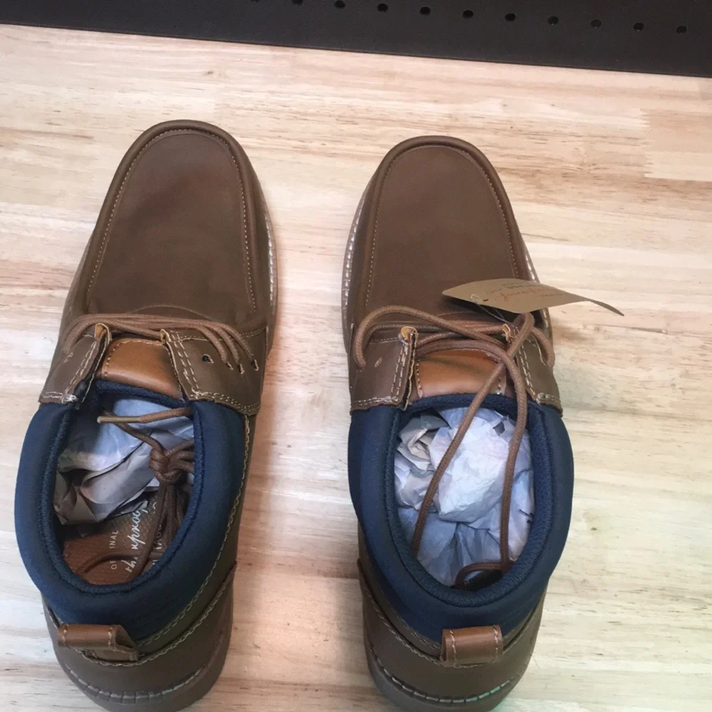 New WB Weatherproof Men's Tan Chukka Boots